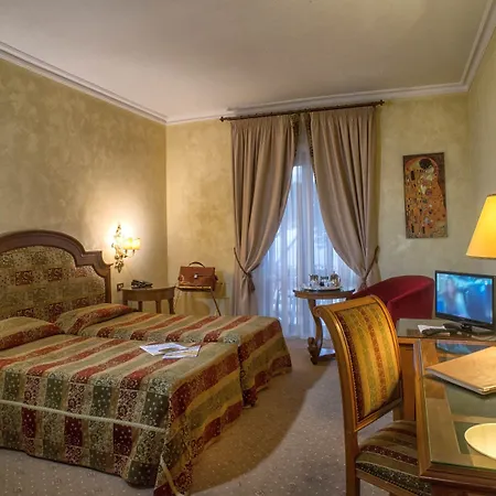 Grand Hotel Helio Cabala-3